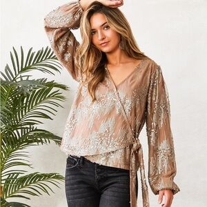 NWT Buckle Willow & Root Bronze Champagne Sequin Wrap Tie Top Size S